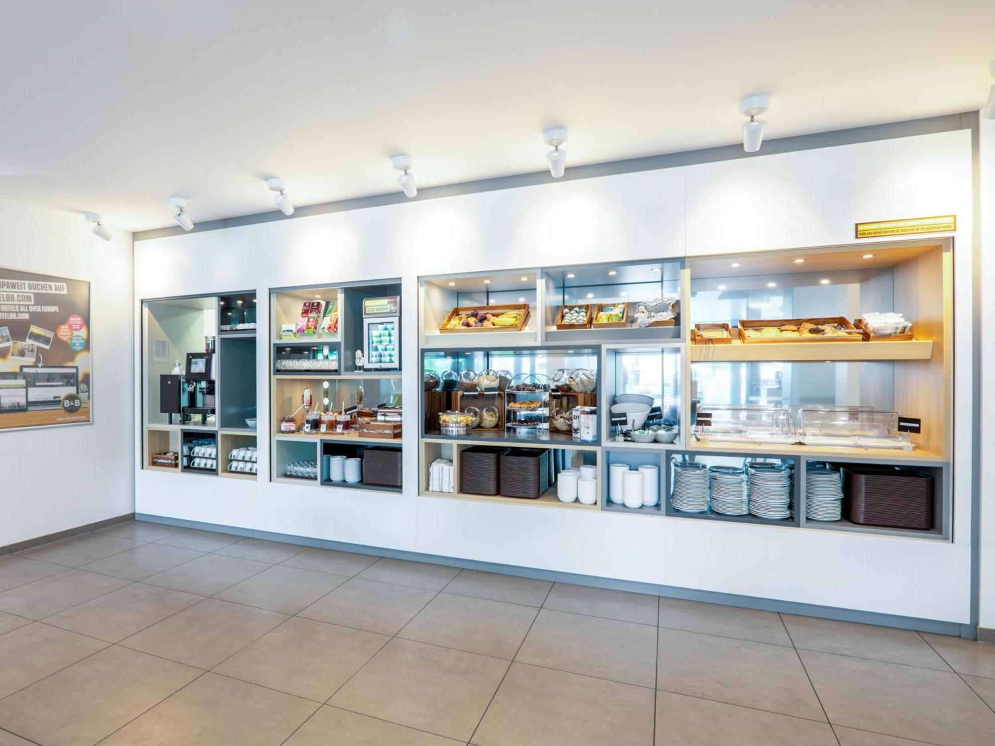 B&B Hotel Offenburg-City Bagian luar foto