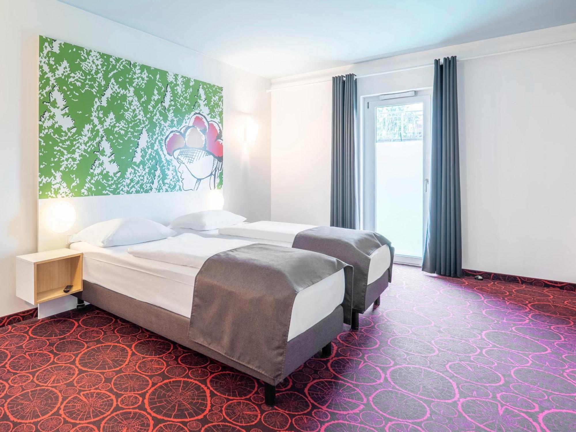 B&B Hotel Offenburg-City Bagian luar foto