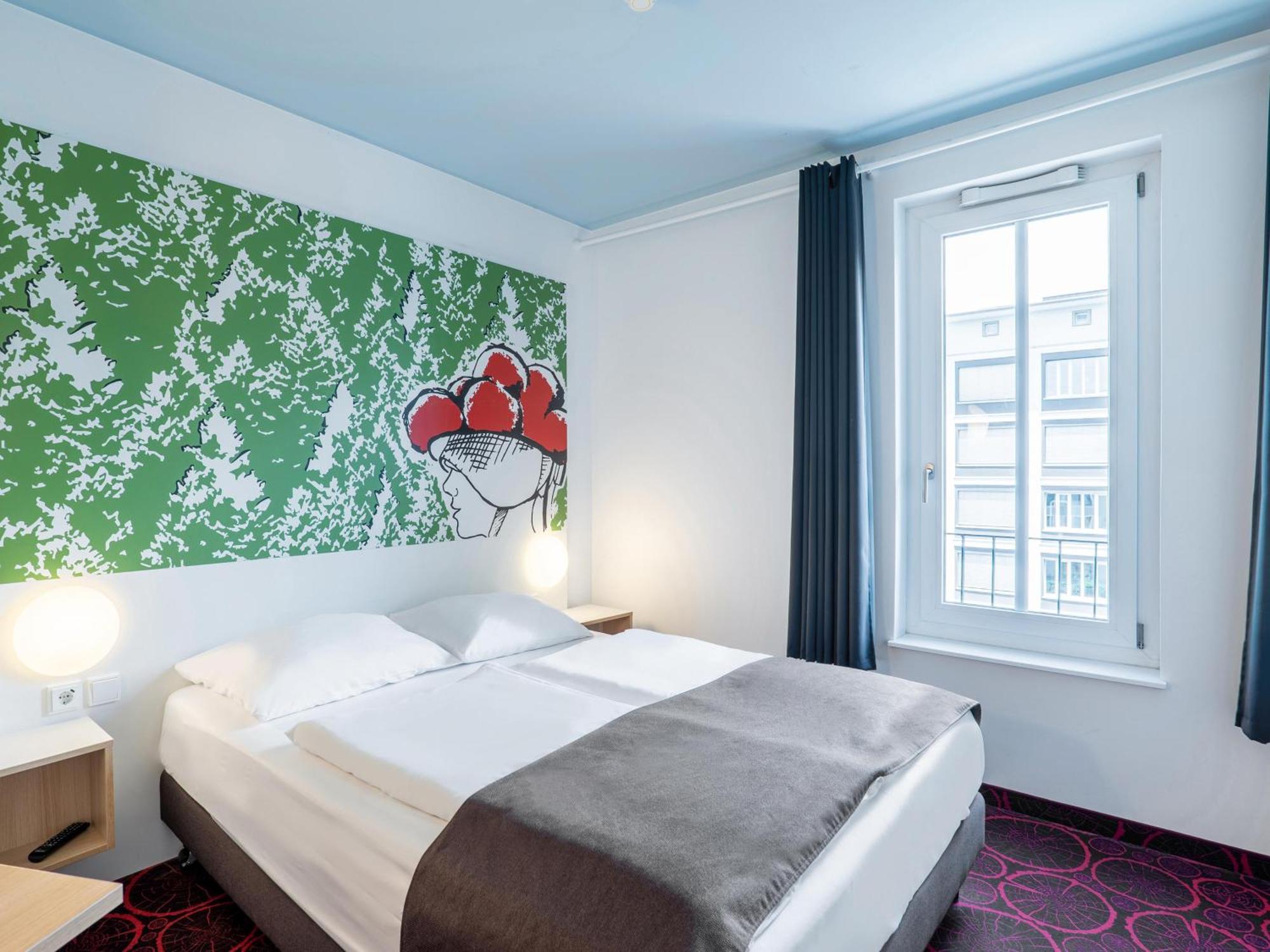 B&B Hotel Offenburg-City Bagian luar foto