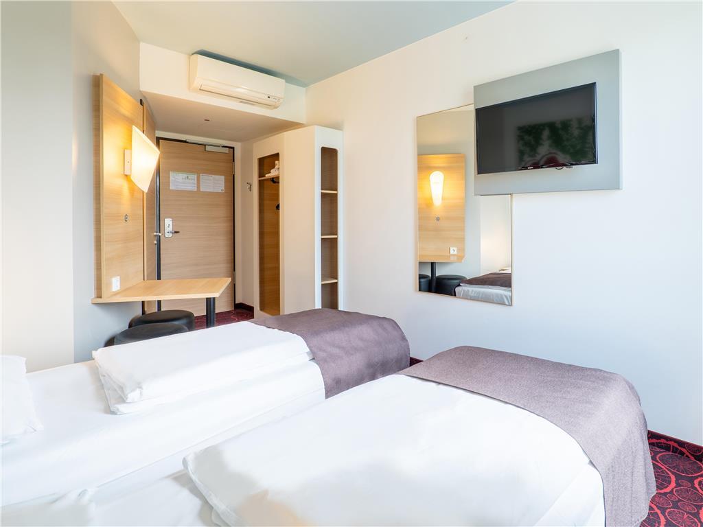 B&B Hotel Offenburg-City Ruang foto